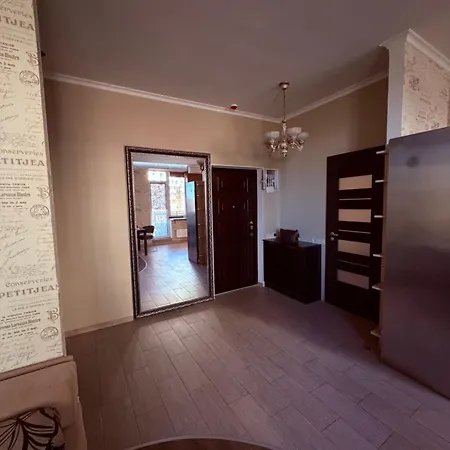 5 жемчужина Apartment Odesa